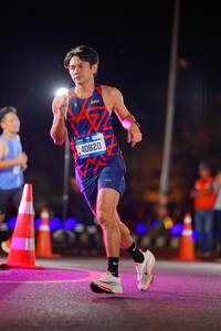 BIB: 40820
                            <button type="button" onclick="openModal(21525142)" class="btn btn-primary btn-sm float-right btn-popup" data-toggle="modal" data-target=".modal-high-quality">
                        <i class="fas fa-shopping-cart"></i> Add to Cart
                    </button>
                                            <button type="button" onclick="isThisMe(21525142, true)" class="btn btn-success btn-sm float-right btn-popup btn-isme hidden" data-toggle="tooltip" data-placement="bottom" title="นี่คือรูปของคุณใช่ไหม คลิกที่นี่เพื่อเอาเข้าอัลบั้ม">
                        <i class="fas fa-plus"></i> Add to album
                    </button>
                    <button type="button" onclick="isThisMe(21525142, false)" class="btn btn-warning btn-sm float-right btn-popup btn-isnotme hidden">
                        <i class="fas fa-ban"></i> Remove from album
                    </button>